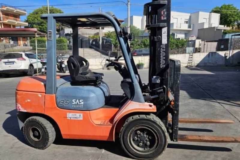 OmecoHub - Immagine TOYOTA 35